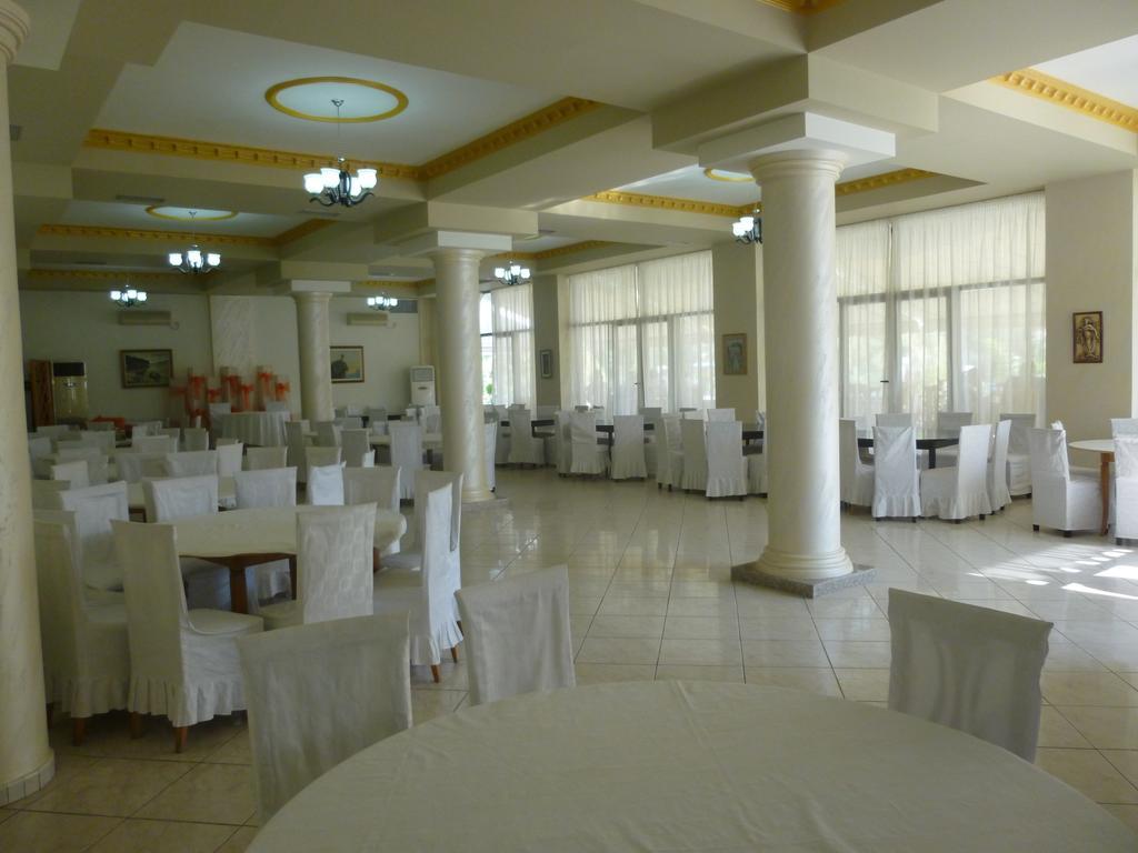 Hotel Rossi Влёра Экстерьер фото